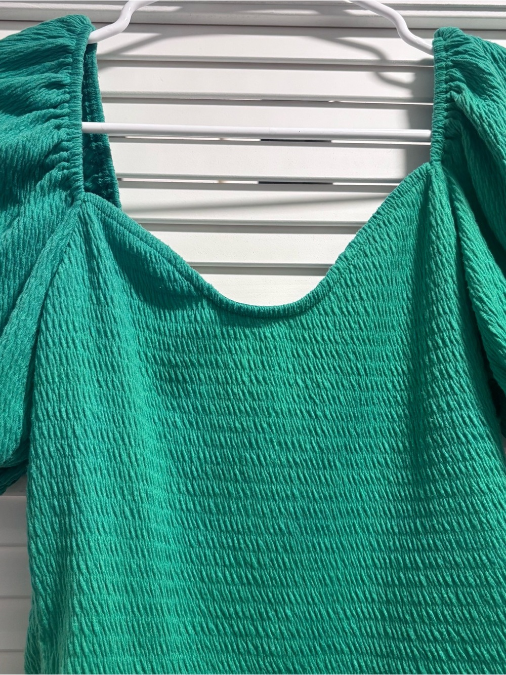 Green Textured Puff-Sleeve Women's Top